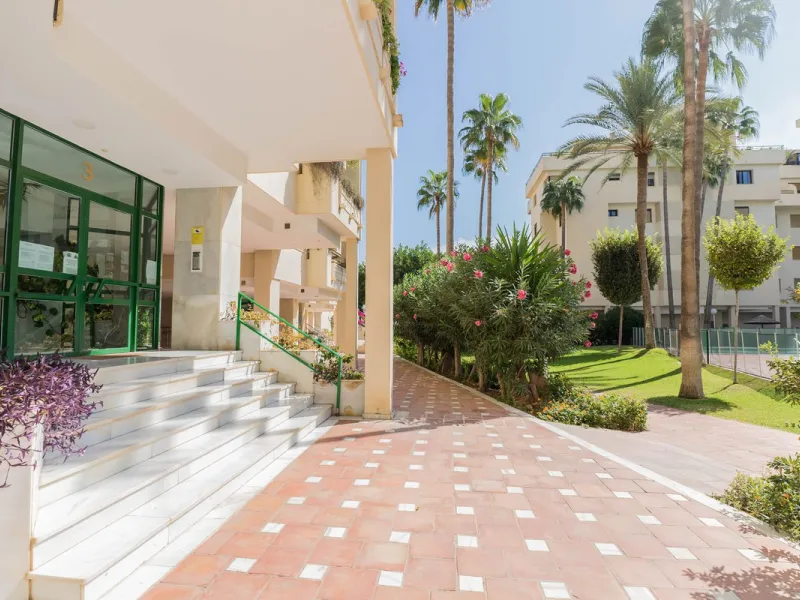 Middle Floor Apartment, Torremolinos, Costa del Sol.