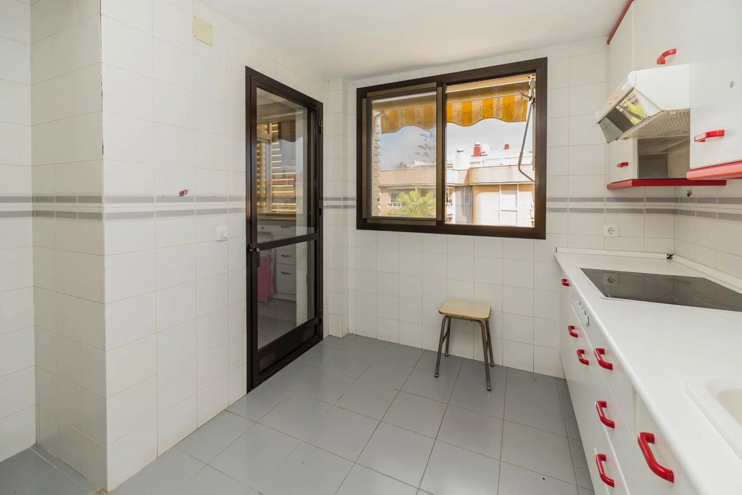 Middle Floor Apartment, Torremolinos, Costa del Sol.