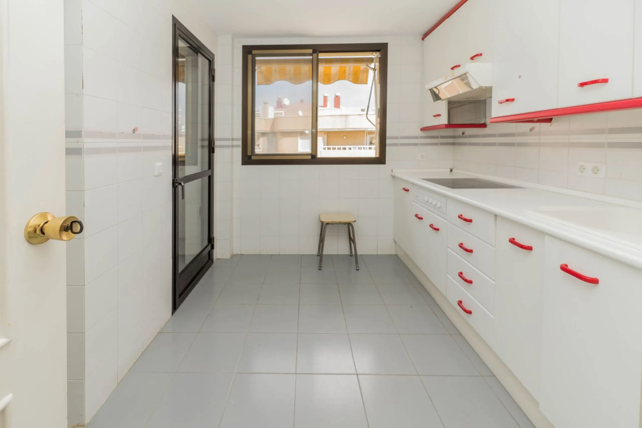 Middle Floor Apartment, Torremolinos, Costa del Sol.