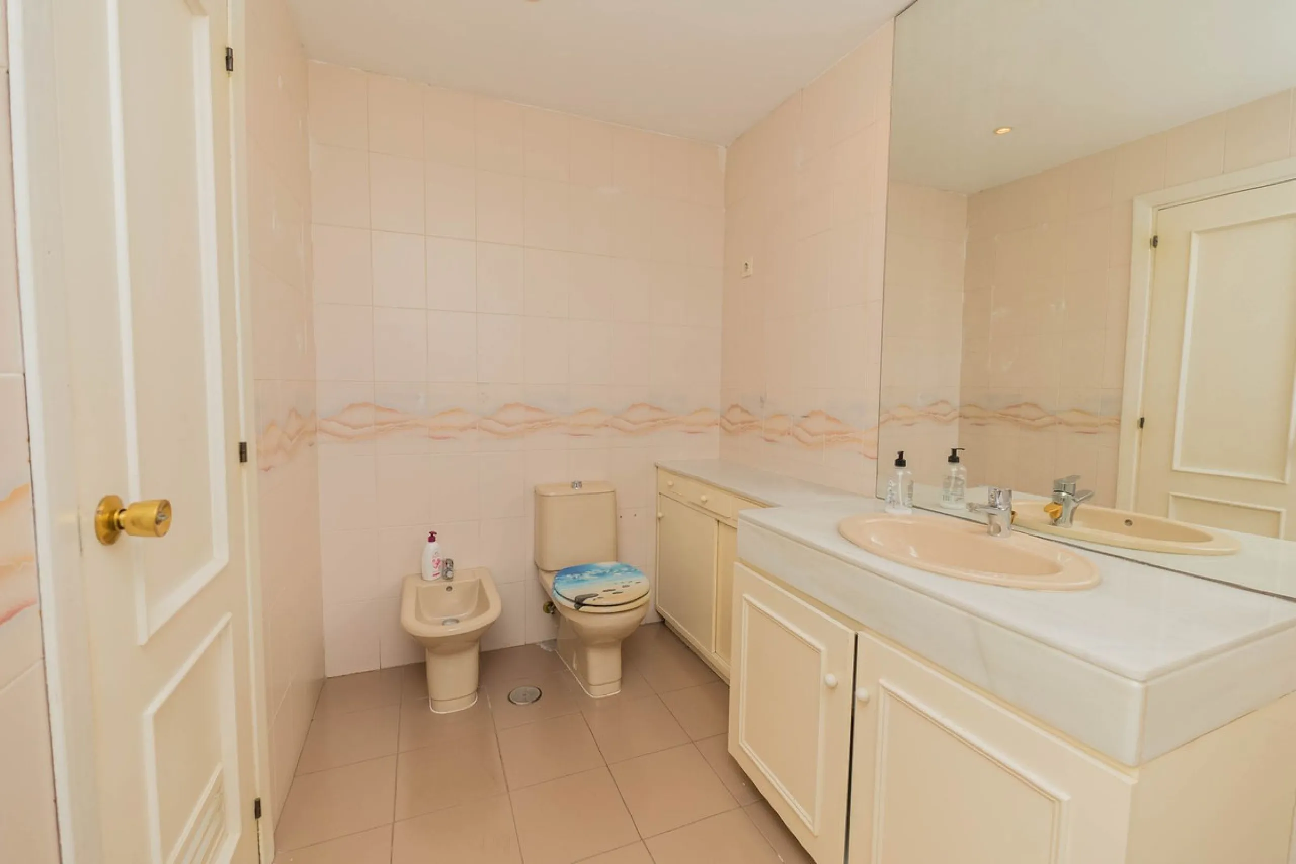 Middle Floor Apartment, Torremolinos, Costa del Sol.