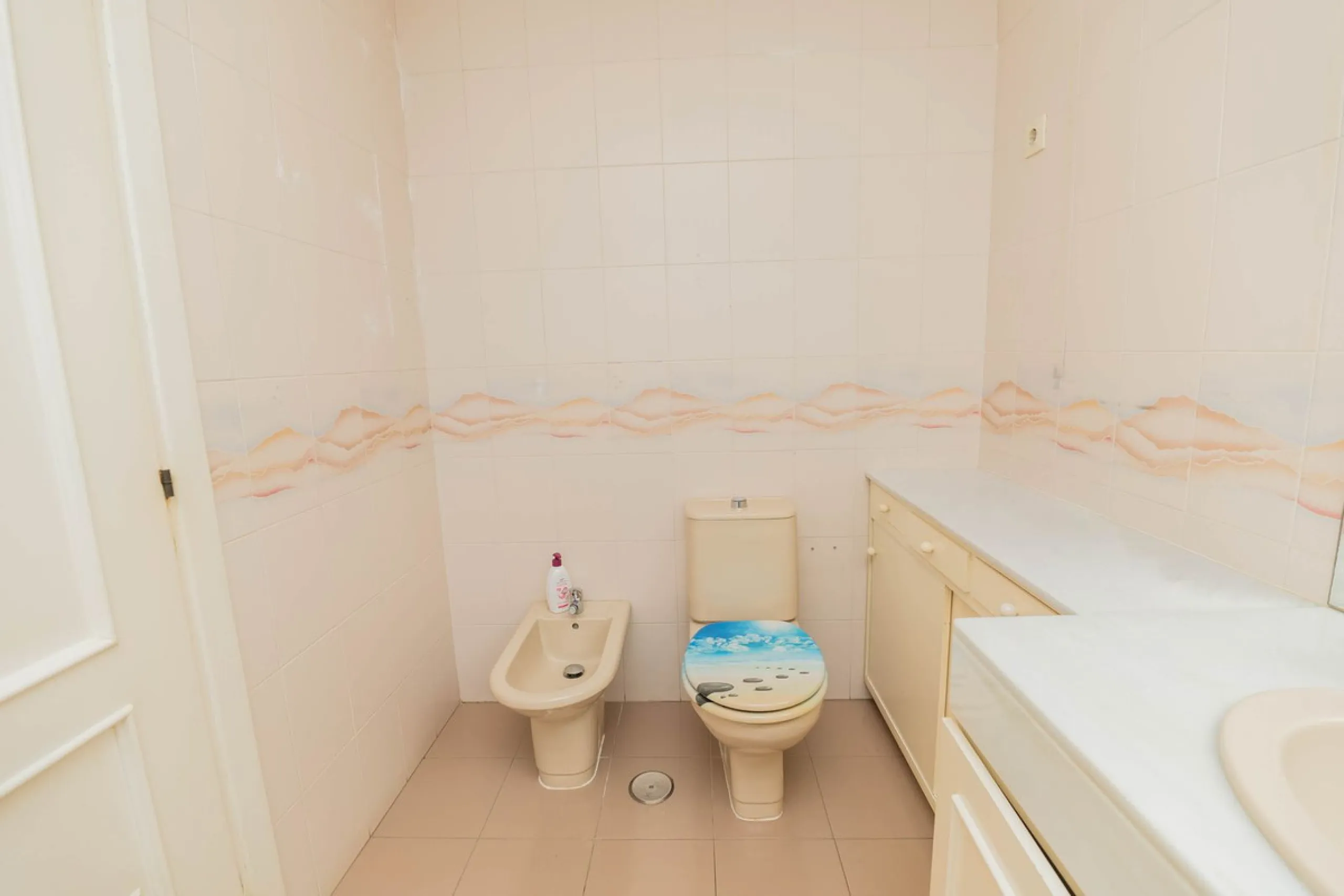 Middle Floor Apartment, Torremolinos, Costa del Sol.