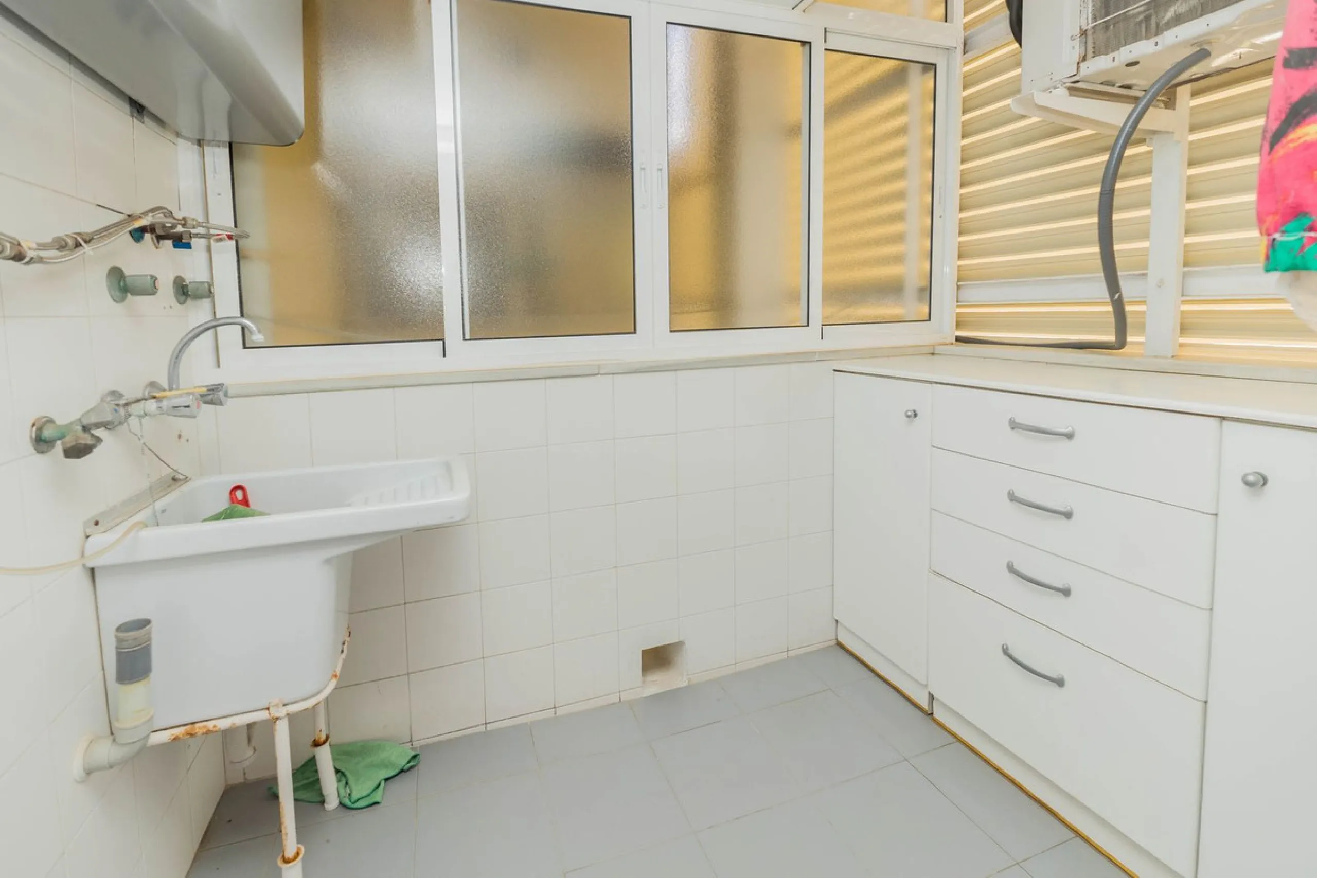 Middle Floor Apartment, Torremolinos, Costa del Sol.