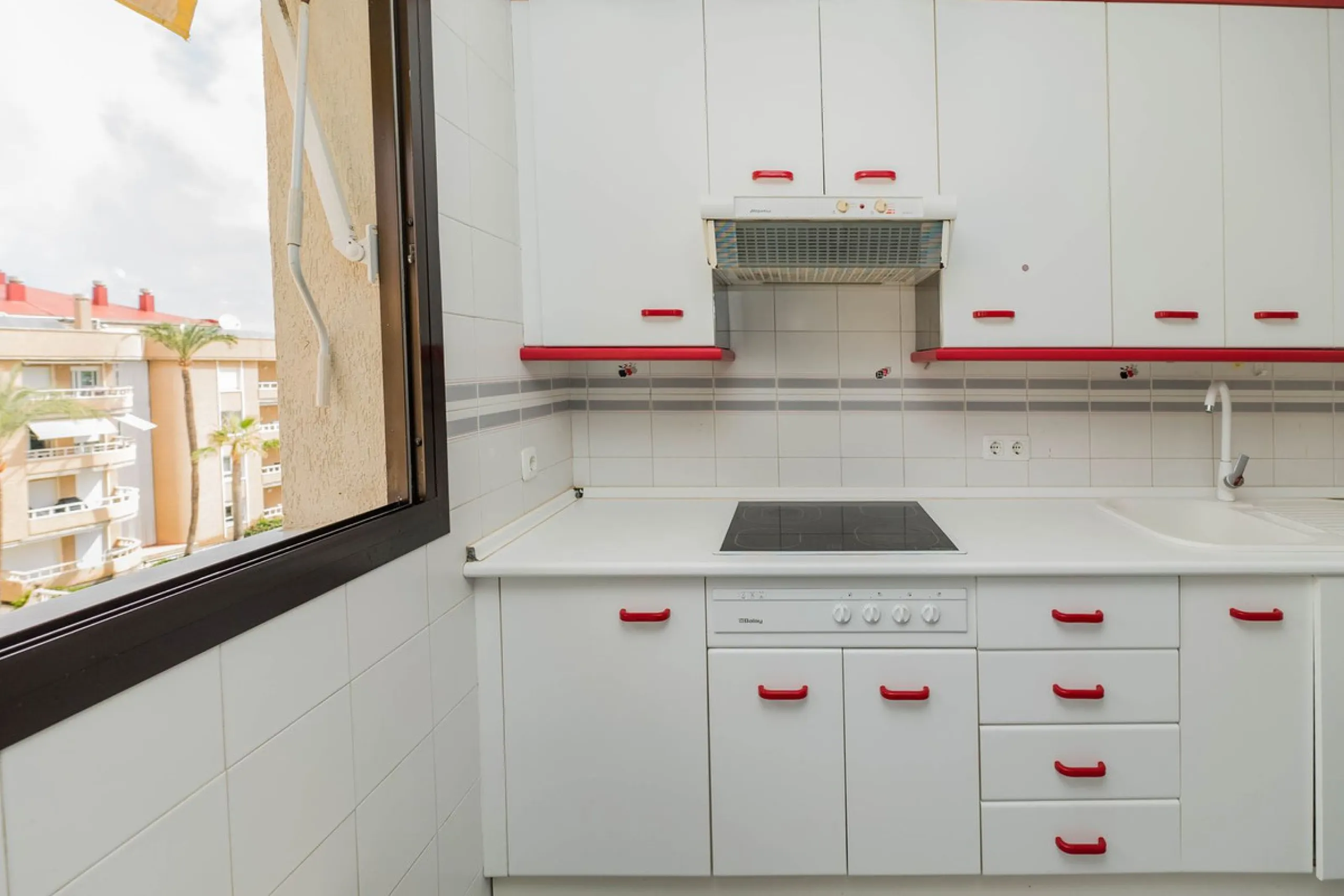 Middle Floor Apartment, Torremolinos, Costa del Sol.