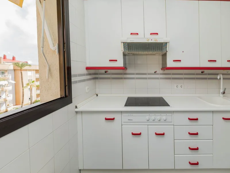 Middle Floor Apartment, Torremolinos, Costa del Sol.