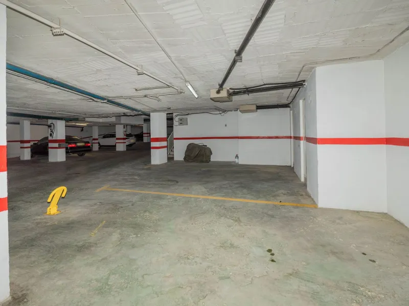 Middle Floor Apartment, Torremolinos, Costa del Sol.