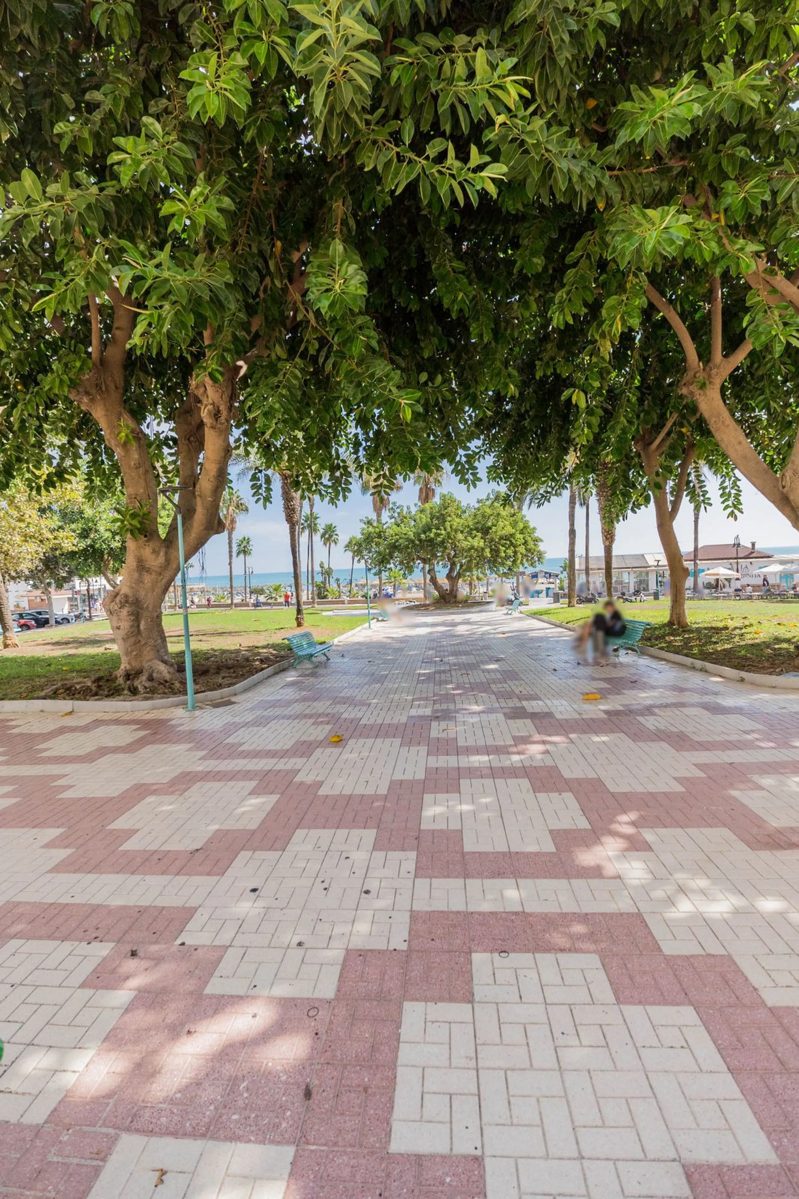 Middle Floor Apartment, Torremolinos, Costa del Sol.