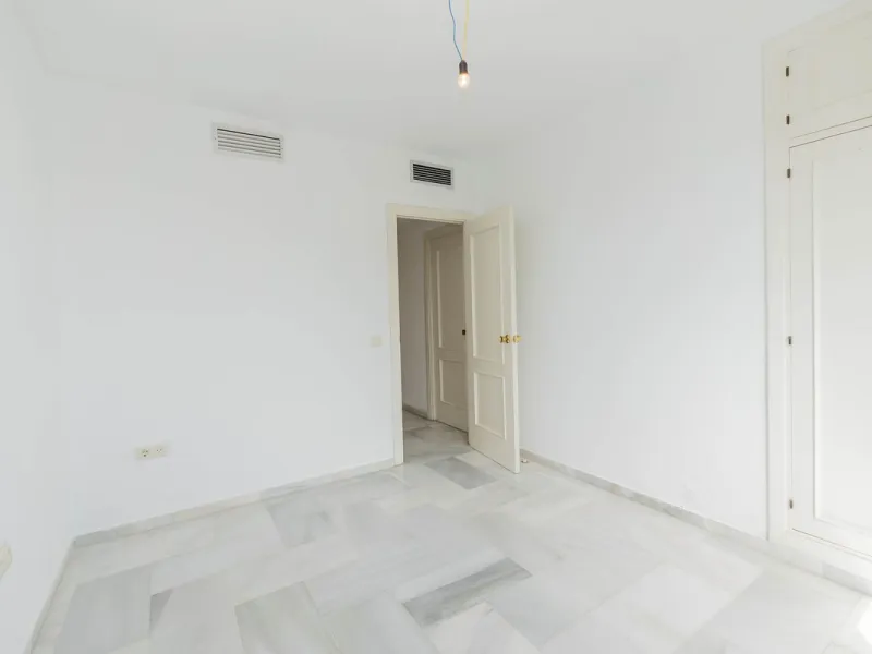 Middle Floor Apartment, Torremolinos, Costa del Sol.