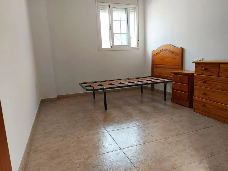 Apartment - Middle Floor Apartment в продаже в Fuengirola, Málaga. В доме 2 спален и 2 ванных комнат. Площадь дома 79 м²