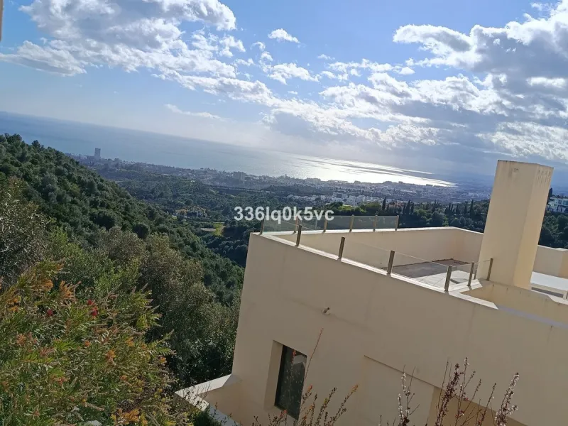 Samara Resort in Los Altos de Los Monteros Marbella is a luxury, family-friendly, gated residential complex situated atop a mountain with panoramic views of the Mediterranean, Gibraltar, and Africa.