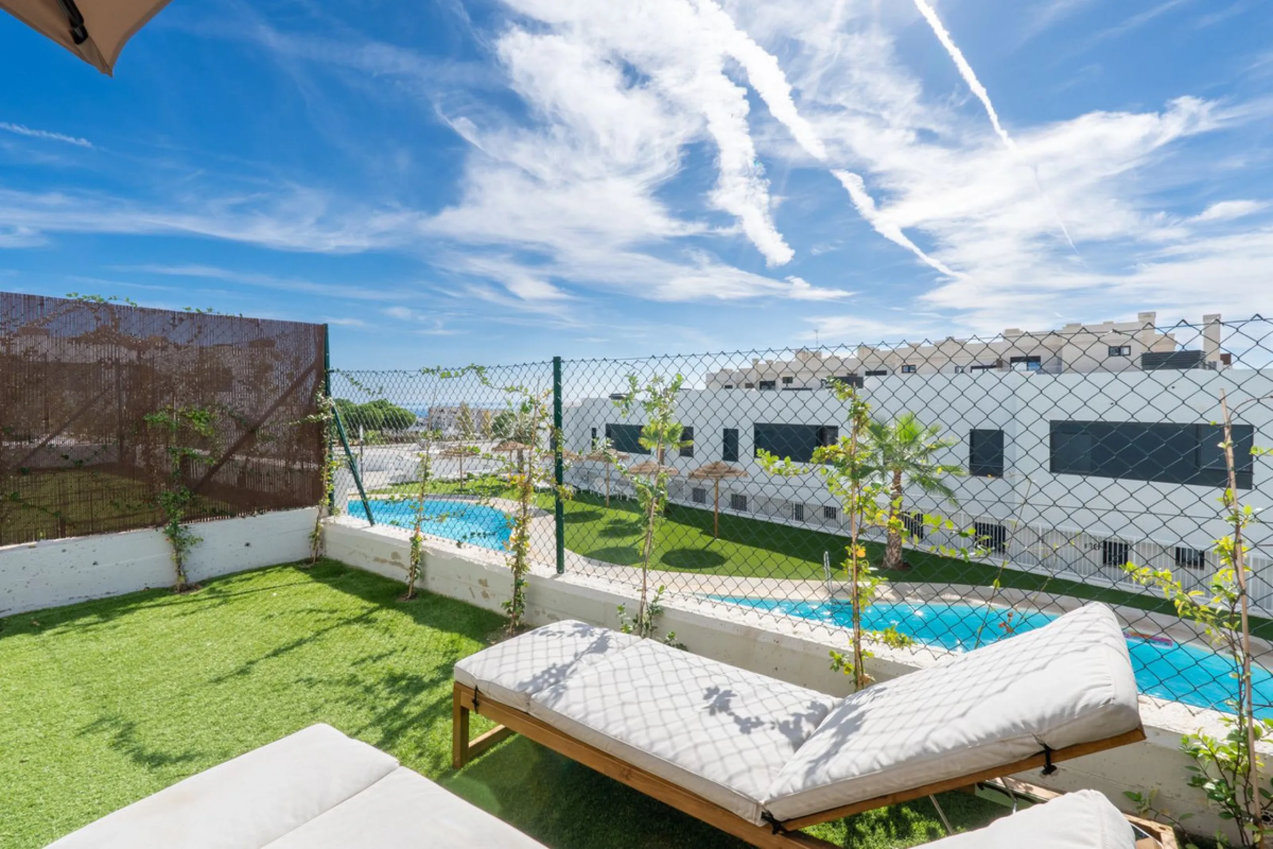 House - Townhouse в продаже в Mijas, Málaga. В доме 4 спален и 2 ванных комнат. Площадь дома 165 м²