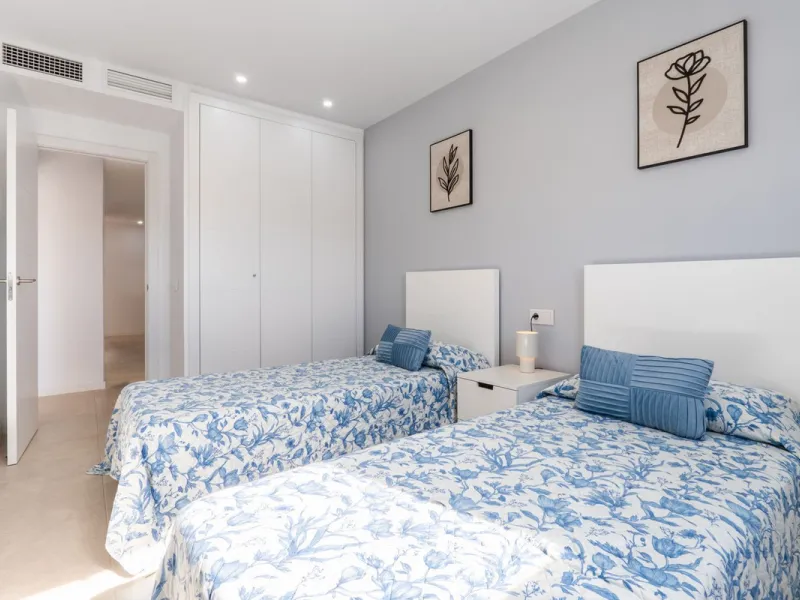 House - Townhouse в продаже в Mijas, Málaga. В доме 4 спален и 2 ванных комнат. Площадь дома 165 м²