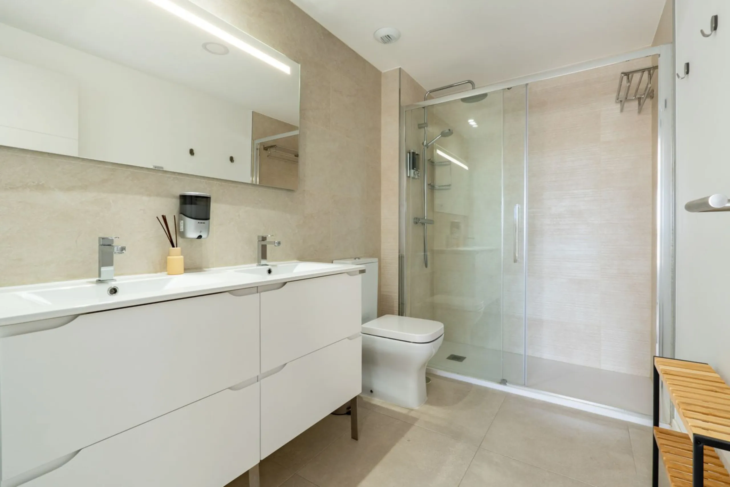 House - Townhouse в продаже в Mijas, Málaga. В доме 4 спален и 2 ванных комнат. Площадь дома 165 м²