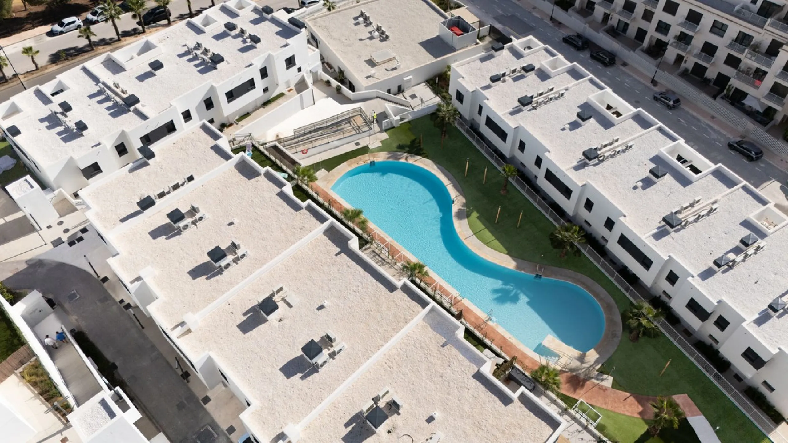 House - Townhouse в продаже в Mijas, Málaga. В доме 4 спален и 2 ванных комнат. Площадь дома 165 м²
