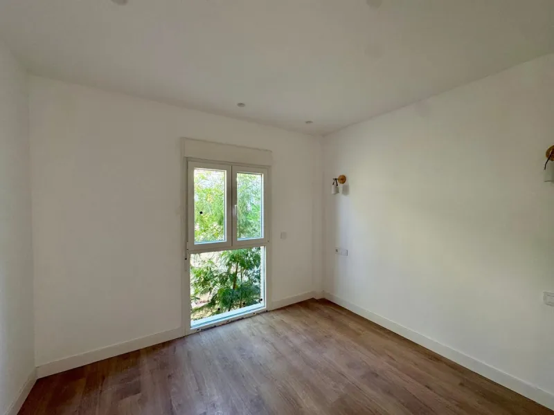 Apartment - Middle Floor Apartment в продаже в Torremolinos, Málaga. В доме 1 спален и 1 ванных комнат. Площадь дома 85 м²