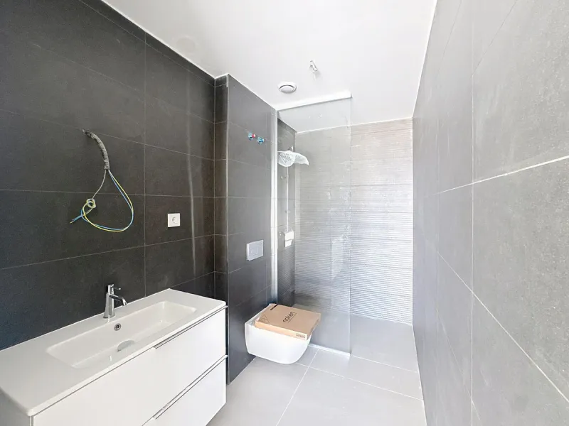 Apartment - Middle Floor Apartment в продаже в Estepona, Málaga. В доме 2 спален и 2 ванных комнат. Площадь дома 151 м²