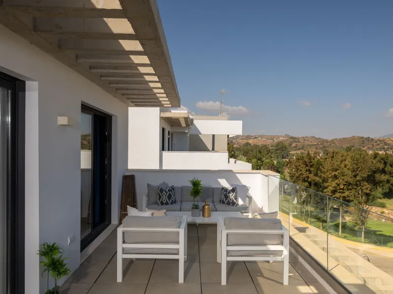 Penthouse Apartment with 3 Bedrooms and Fantastic Views – Navigolf Phase 4