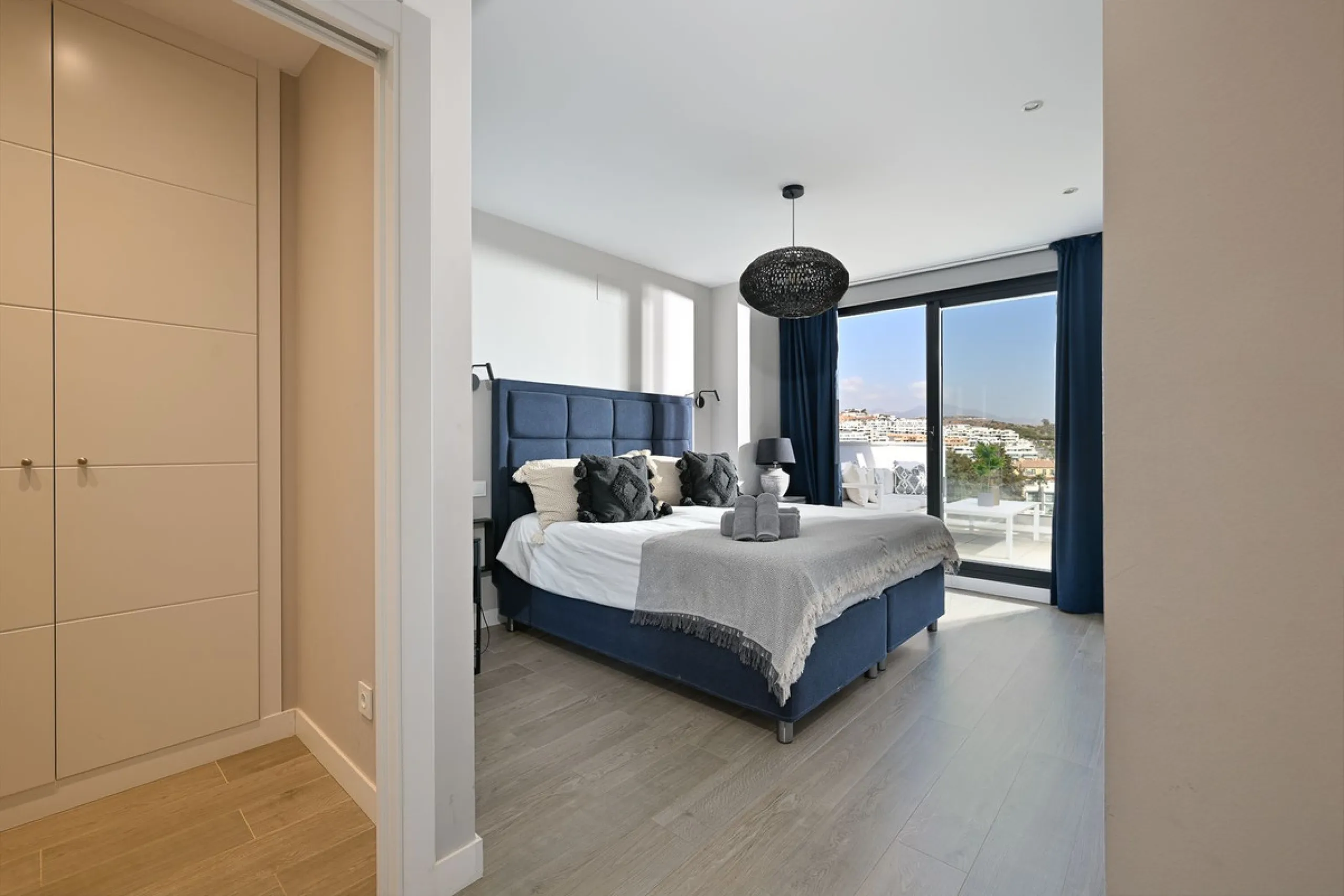 Penthouse Apartment with 3 Bedrooms and Fantastic Views – Navigolf Phase 4