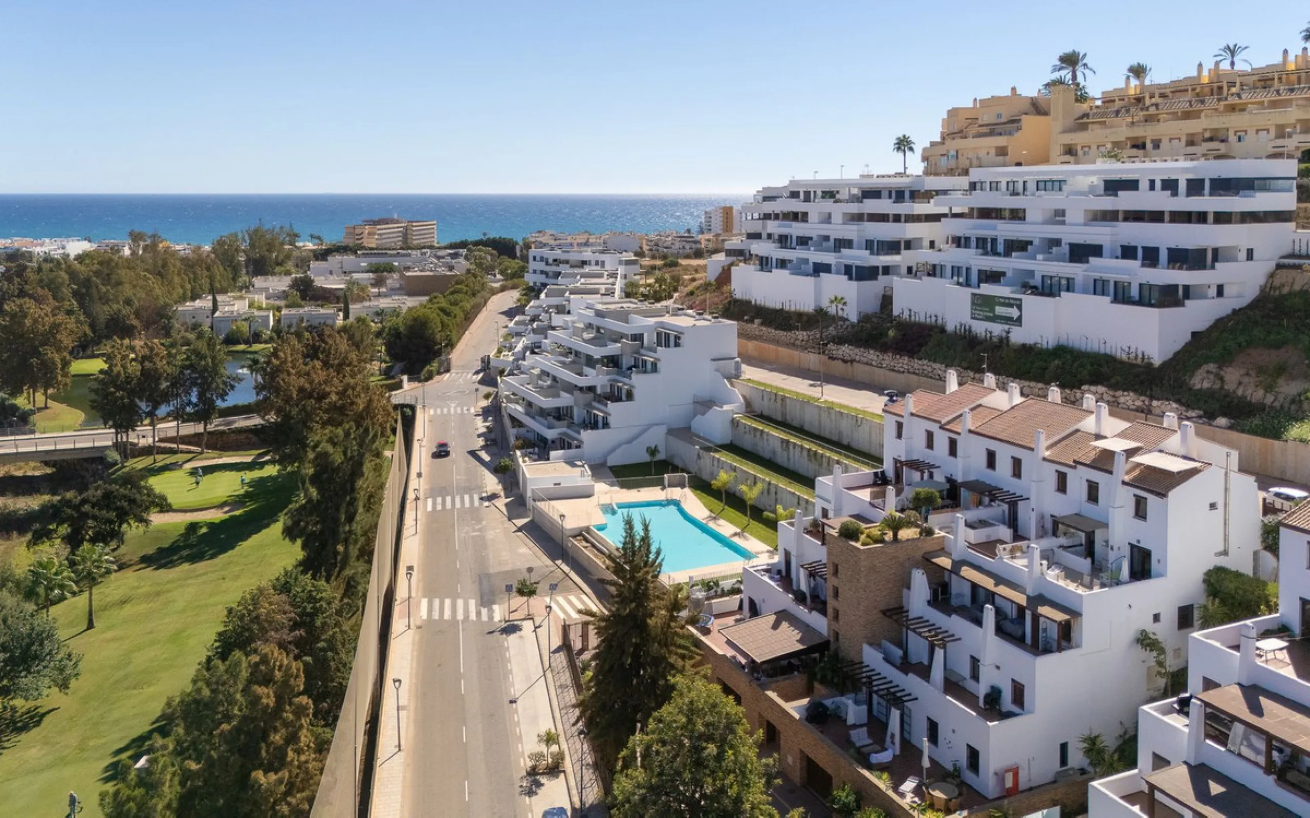 Penthouse Apartment with 3 Bedrooms and Fantastic Views – Navigolf Phase 4