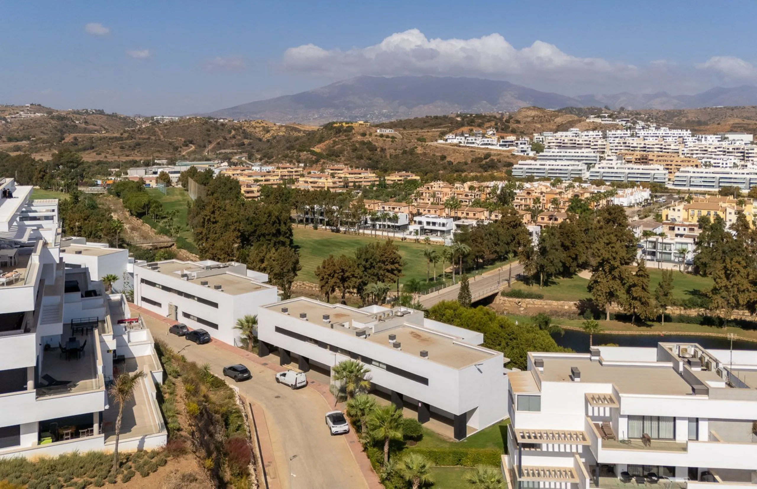 Penthouse Apartment with 3 Bedrooms and Fantastic Views – Navigolf Phase 4
