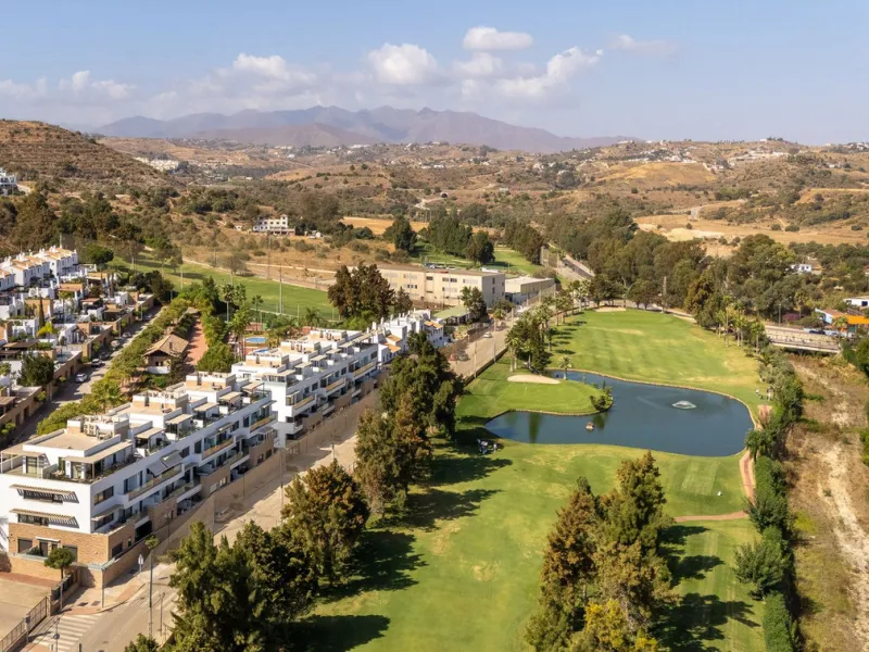 Penthouse Apartment with 3 Bedrooms and Fantastic Views – Navigolf Phase 4