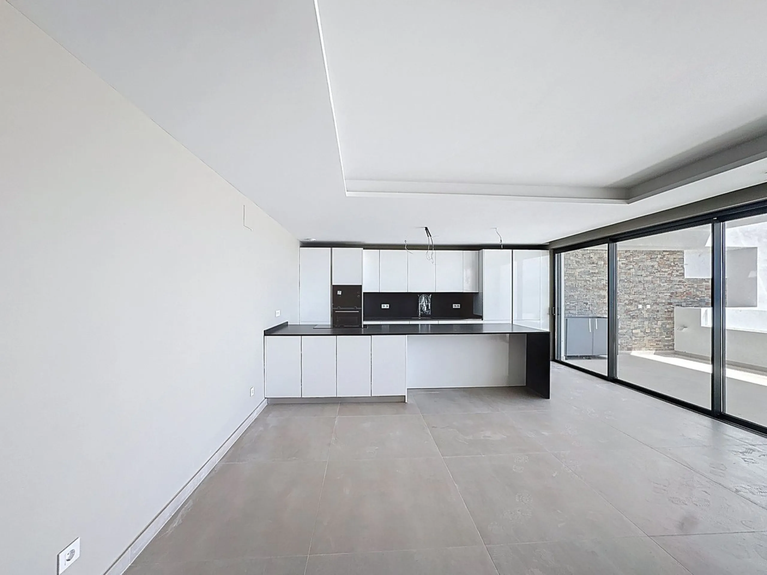 Apartment - Middle Floor Apartment в продаже в Estepona, Málaga. В доме 2 спален и 2 ванных комнат. Площадь дома 151 м²