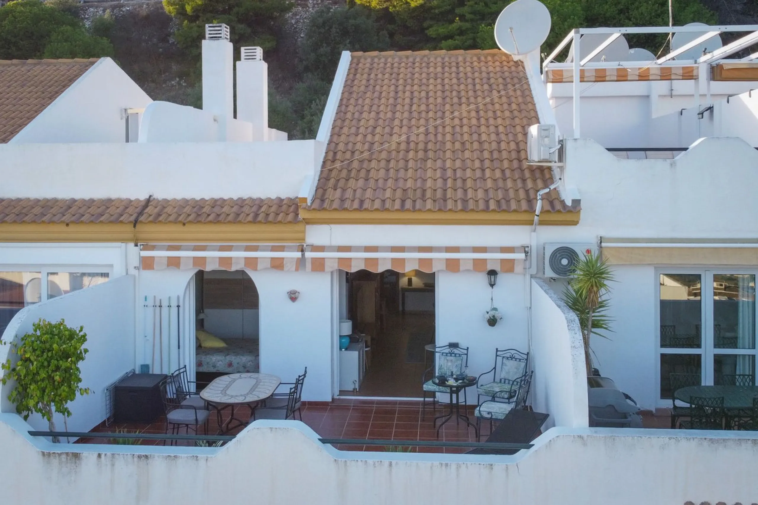 Apartment - Penthouse в продаже в Benalmadena, Málaga. В доме 3 спален и 2 ванных комнат. Площадь дома 141 м²