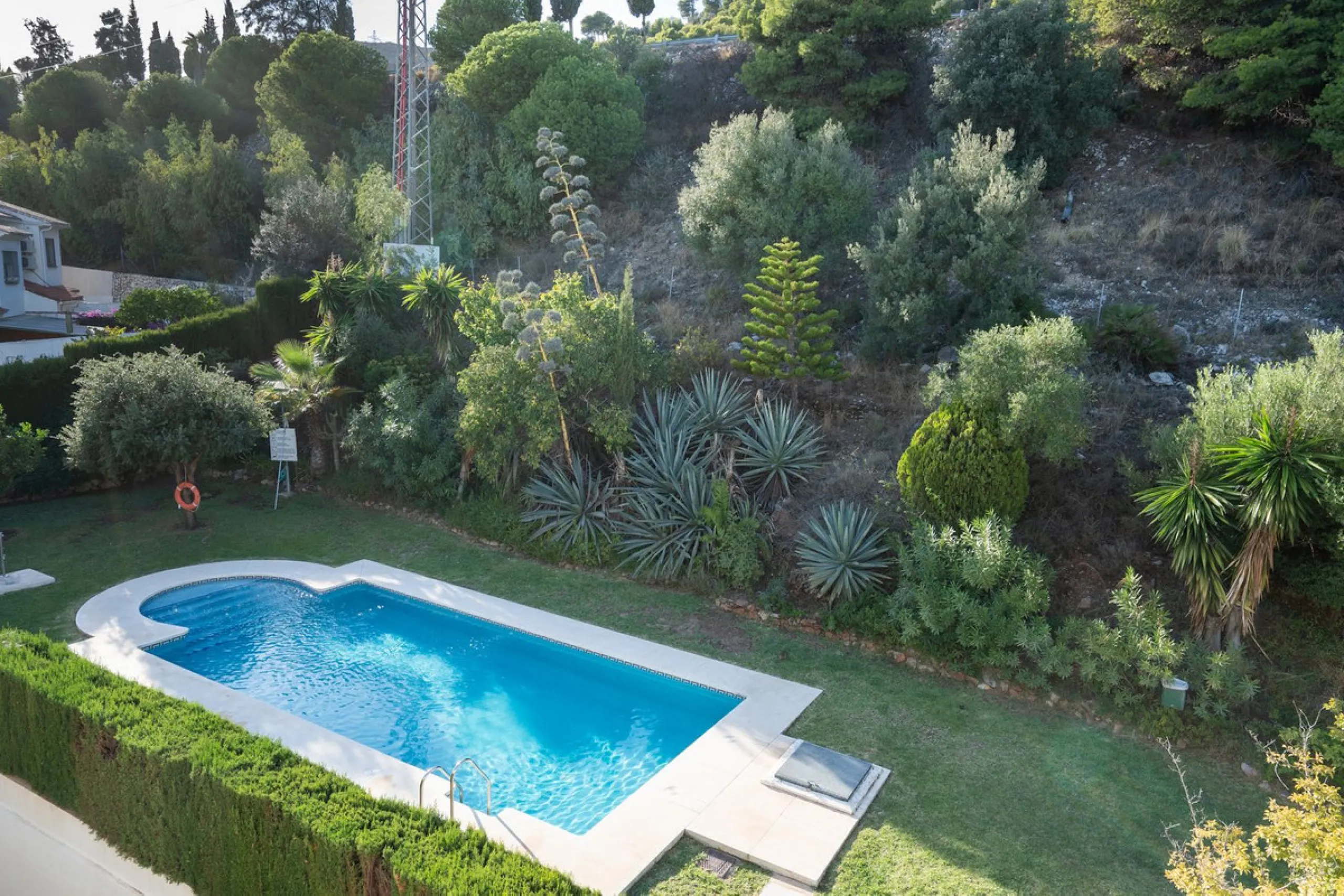 Apartment - Penthouse в продаже в Benalmadena, Málaga. В доме 3 спален и 2 ванных комнат. Площадь дома 141 м²