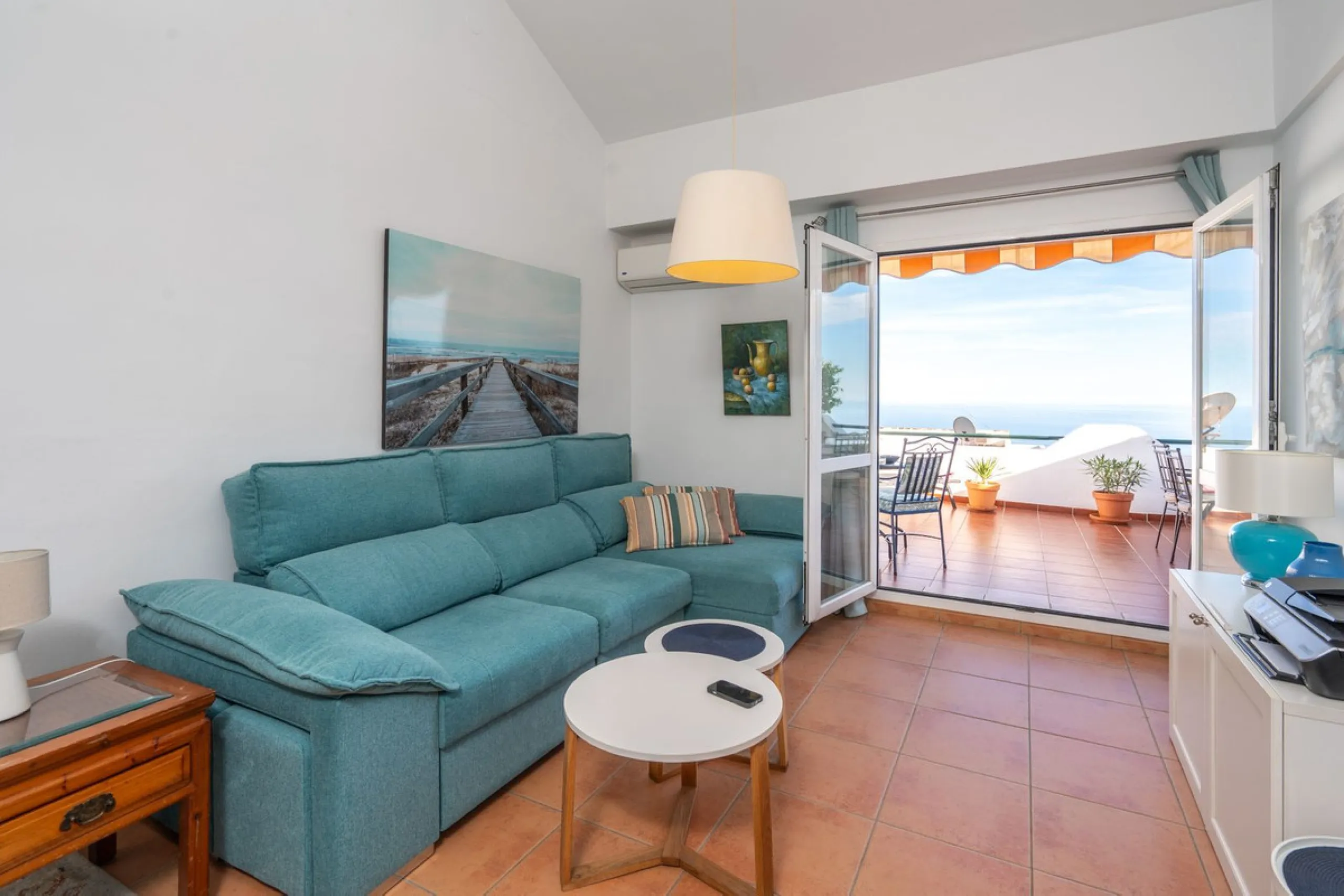 Apartment - Penthouse в продаже в Benalmadena, Málaga. В доме 3 спален и 2 ванных комнат. Площадь дома 141 м²