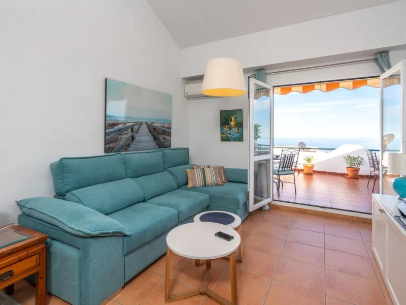 Apartment - Penthouse в продаже в Benalmadena, Málaga. В доме 3 спален и 2 ванных комнат. Площадь дома 141 м²