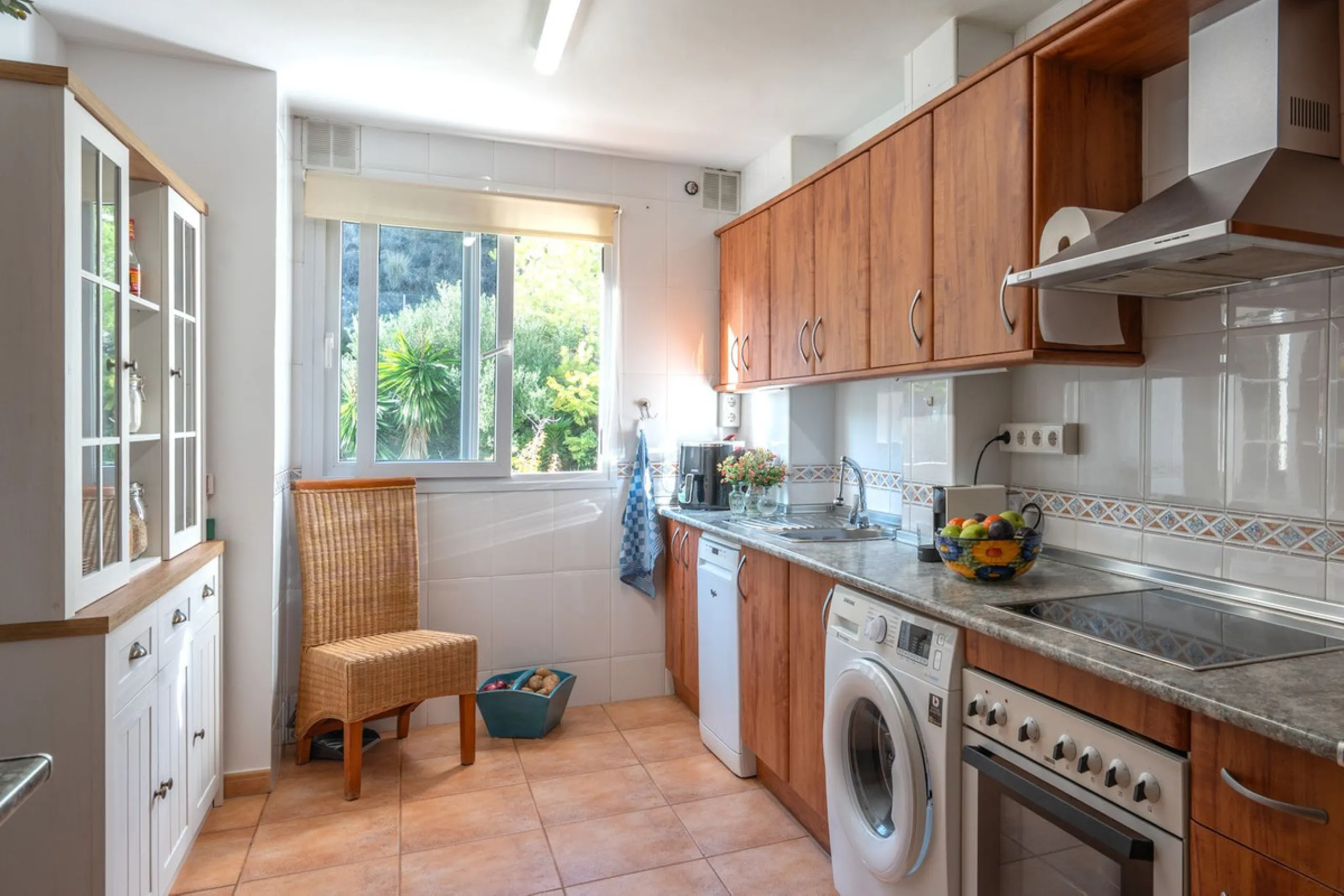 Apartment - Penthouse в продаже в Benalmadena, Málaga. В доме 3 спален и 2 ванных комнат. Площадь дома 141 м²