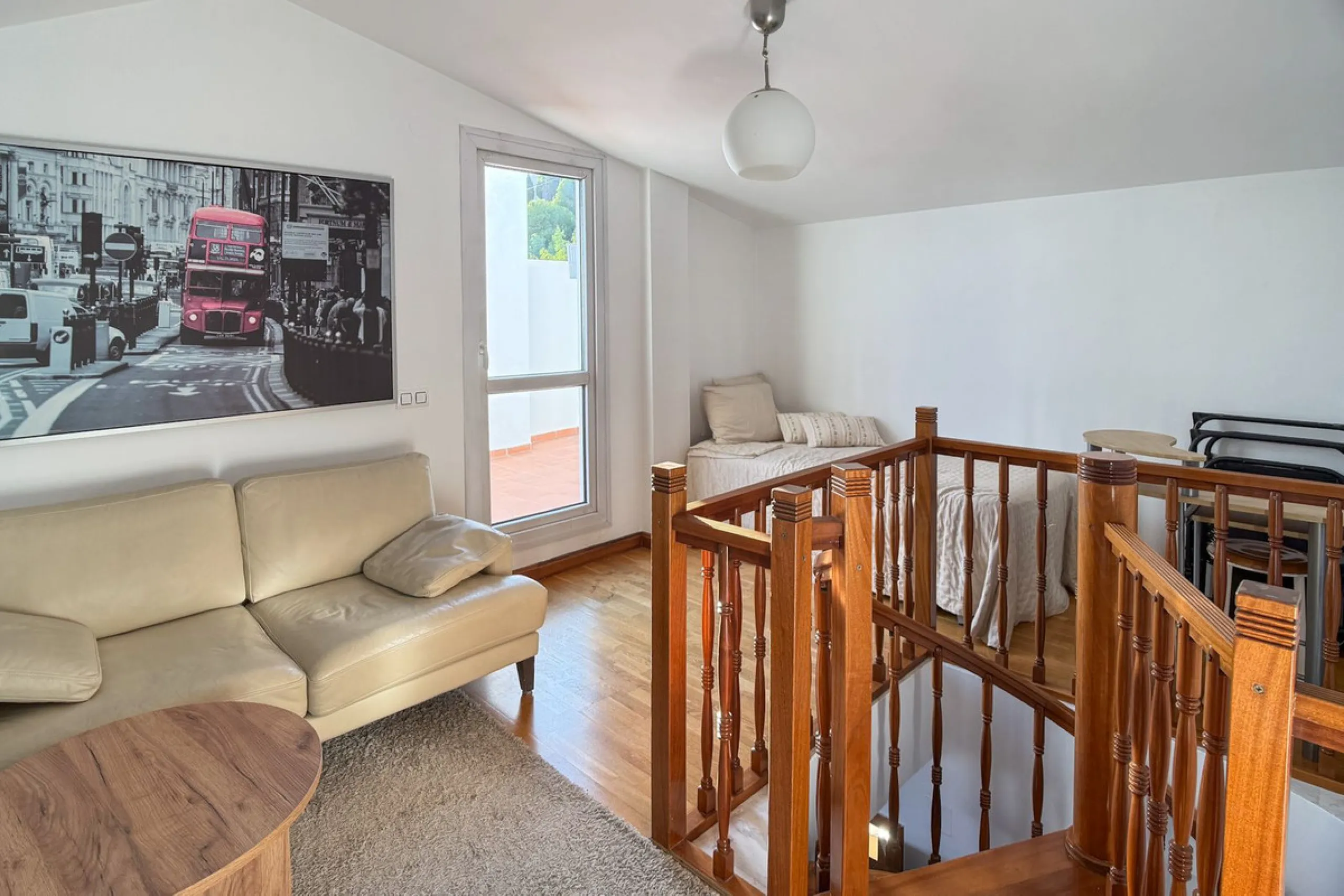 Apartment - Penthouse в продаже в Benalmadena, Málaga. В доме 3 спален и 2 ванных комнат. Площадь дома 141 м²