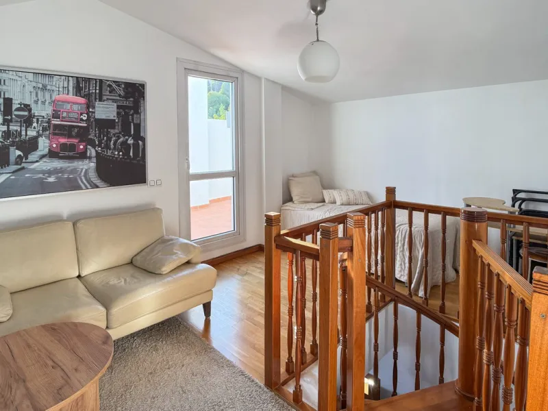 Apartment - Penthouse в продаже в Benalmadena, Málaga. В доме 3 спален и 2 ванных комнат. Площадь дома 141 м²