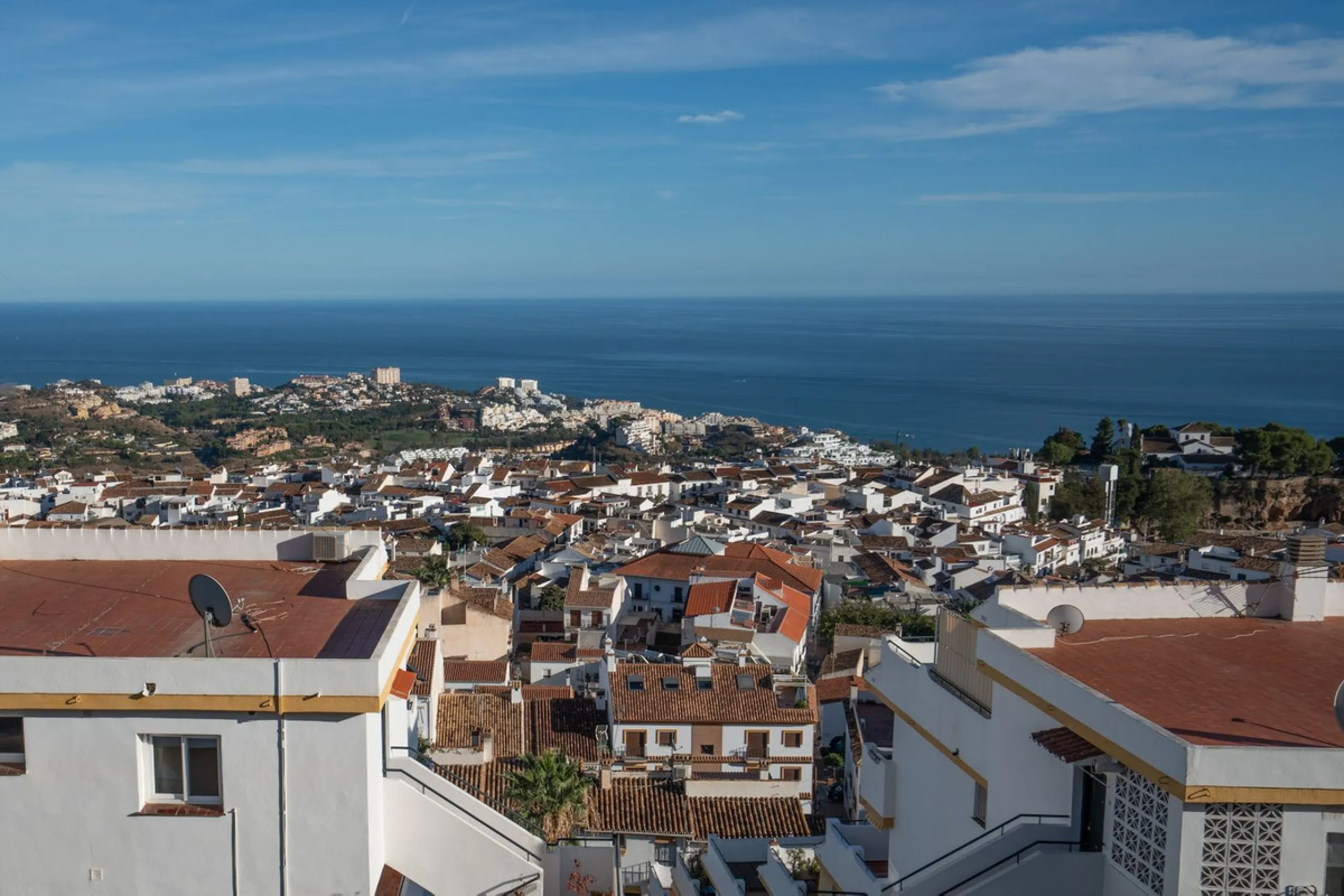 Apartment - Penthouse в продаже в Benalmadena, Málaga. В доме 3 спален и 2 ванных комнат. Площадь дома 141 м²