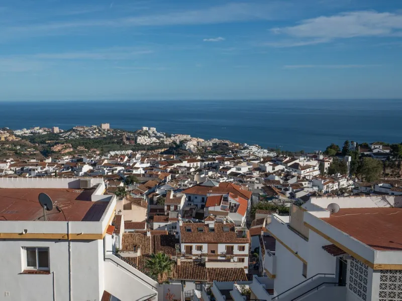 Apartment - Penthouse в продаже в Benalmadena, Málaga. В доме 3 спален и 2 ванных комнат. Площадь дома 141 м²