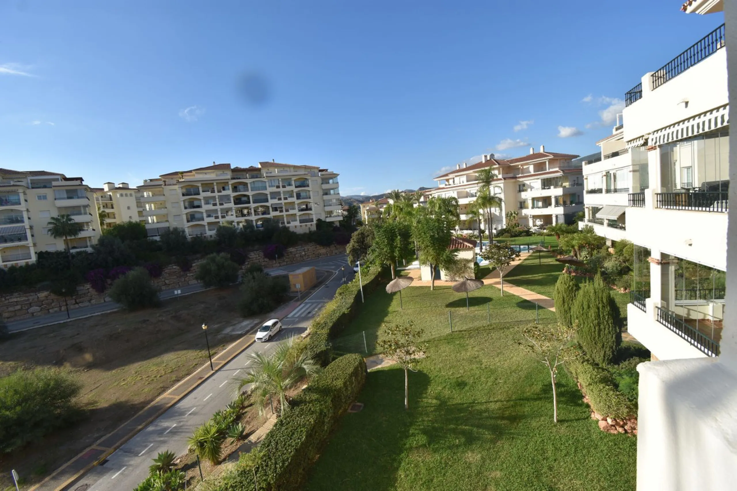 Beautiful 2-Bedroom Apartment in La Cala Hills – Costa del Sol