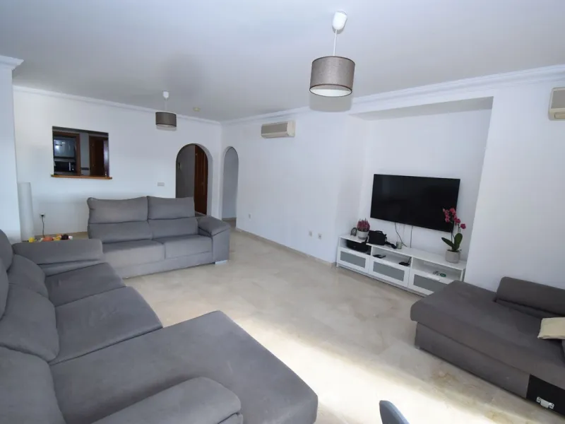 Beautiful 2-Bedroom Apartment in La Cala Hills – Costa del Sol