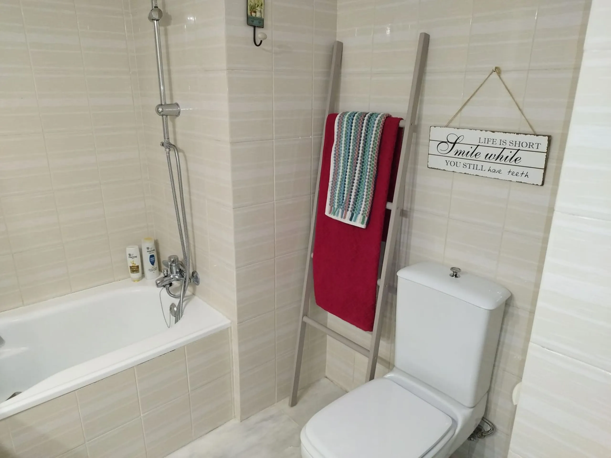 Apartment - Middle Floor Apartment в продаже в Mijas, Málaga. В доме 2 спален и 2 ванных комнат. Площадь дома 130 м²