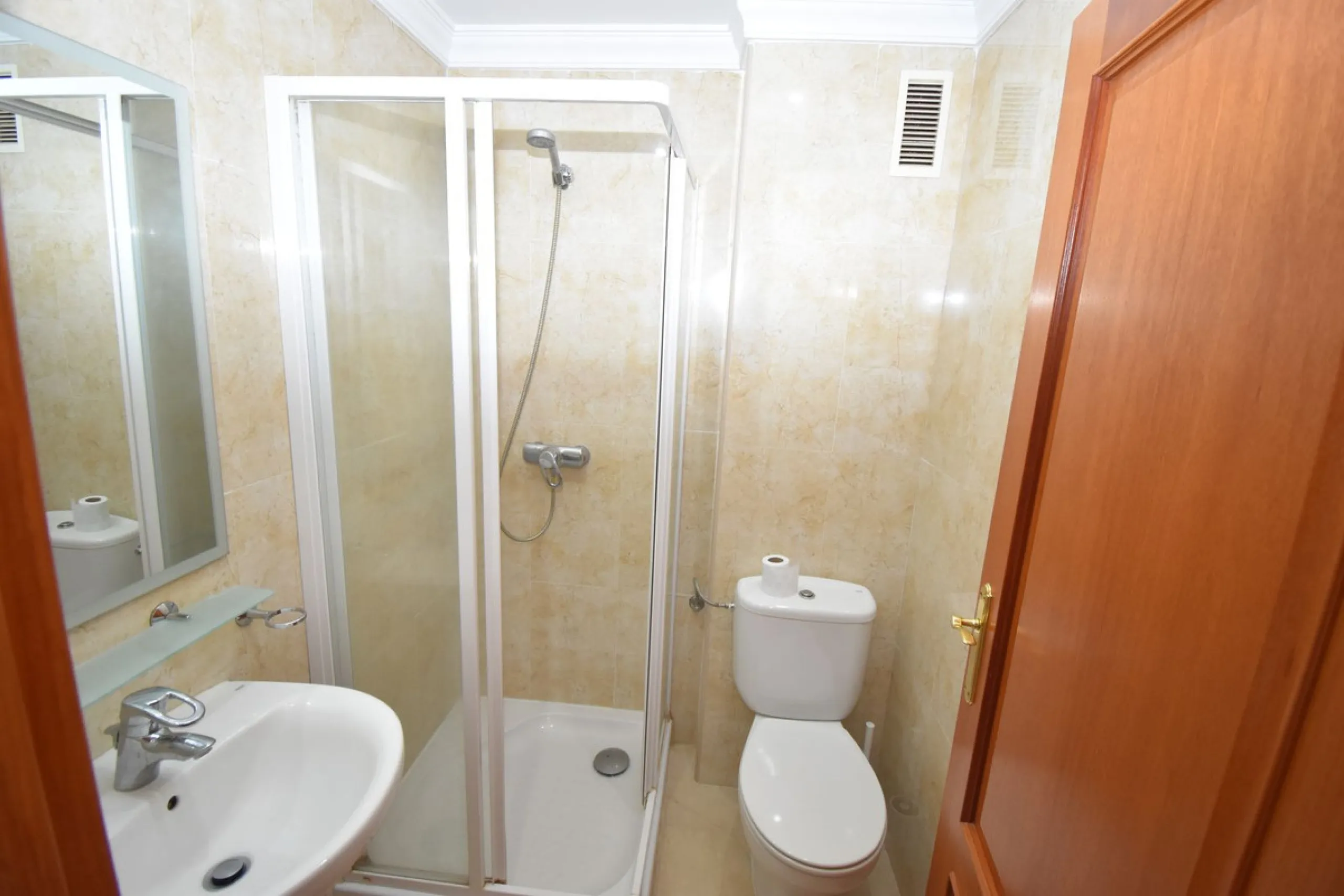 Beautiful 2-Bedroom Apartment in La Cala Hills – Costa del Sol