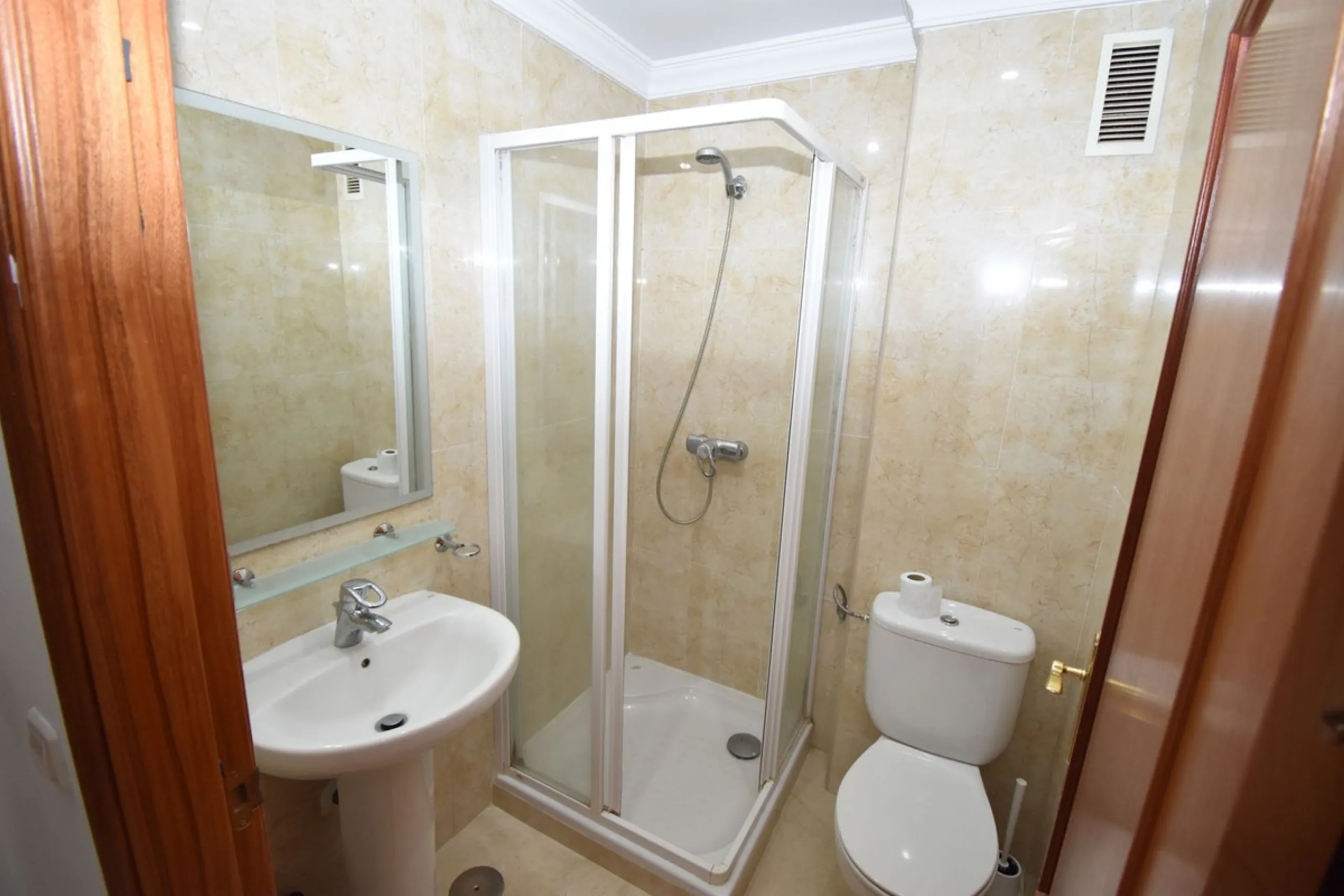 Beautiful 2-Bedroom Apartment in La Cala Hills – Costa del Sol