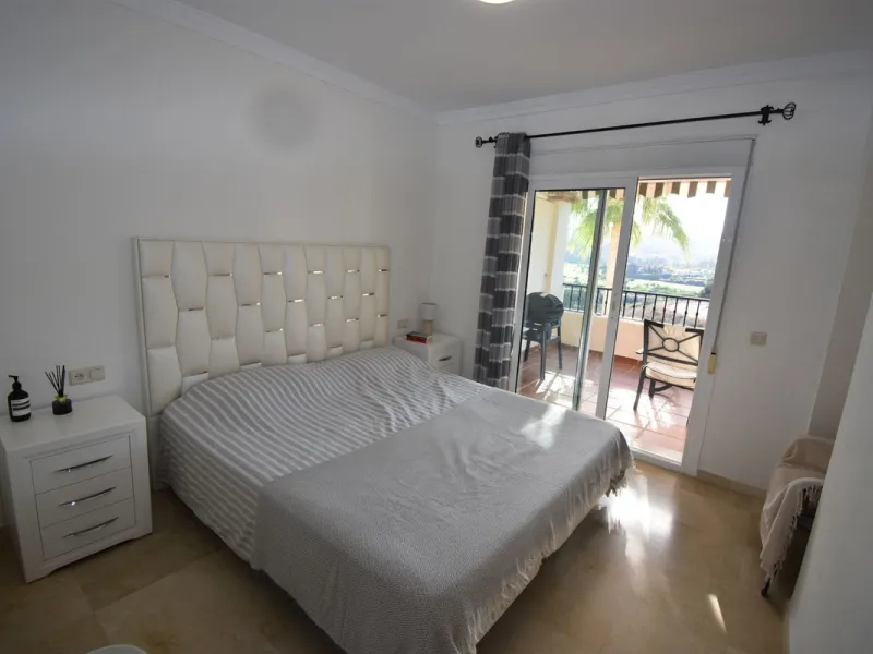 Beautiful 2-Bedroom Apartment in La Cala Hills – Costa del Sol