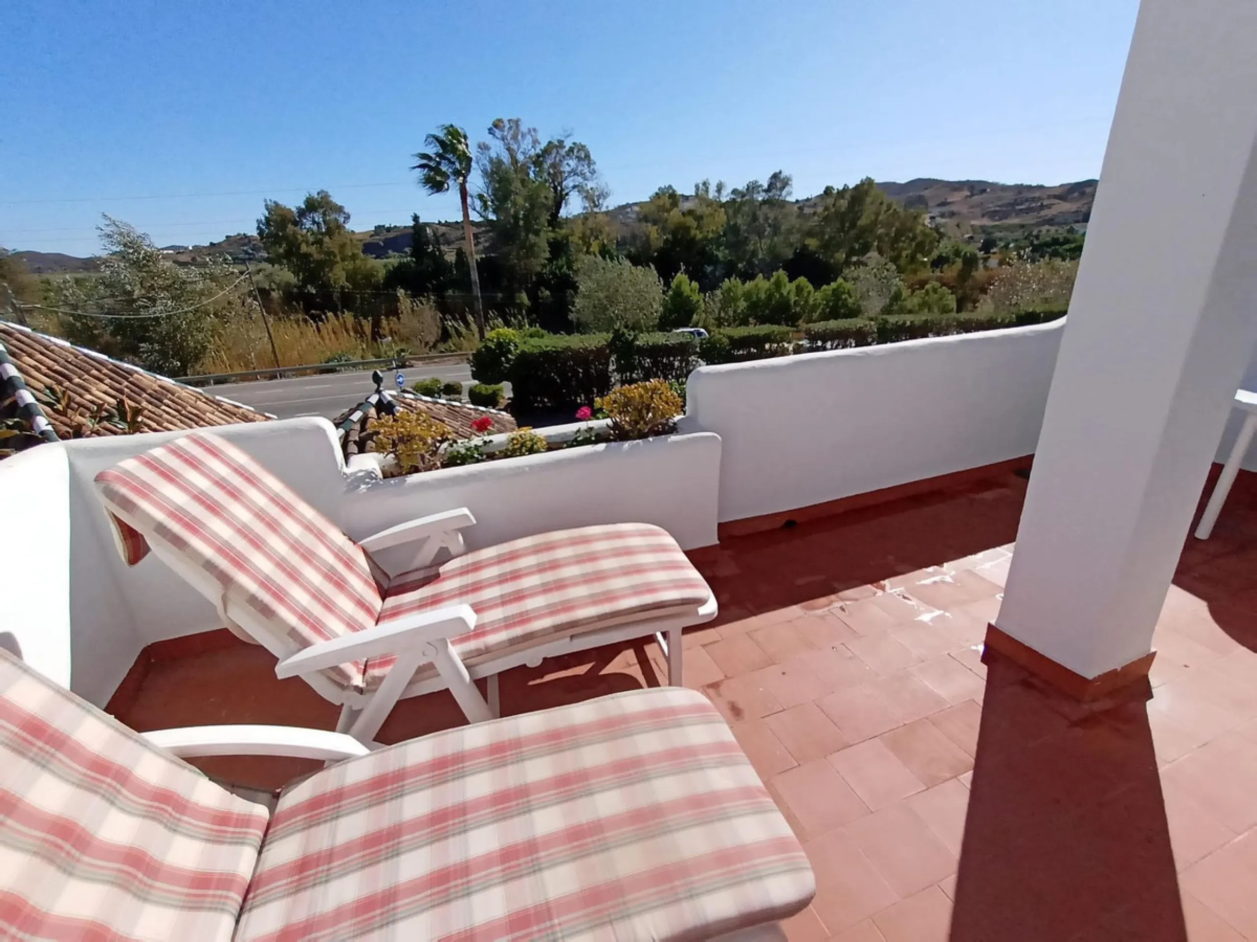 Apartment - Middle Floor Apartment в продаже в Mijas, Málaga. В доме 2 спален и 2 ванных комнат. Площадь дома 130 м²