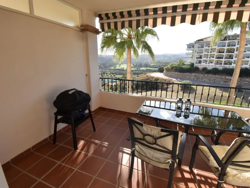 Beautiful 2-Bedroom Apartment in La Cala Hills – Costa del Sol