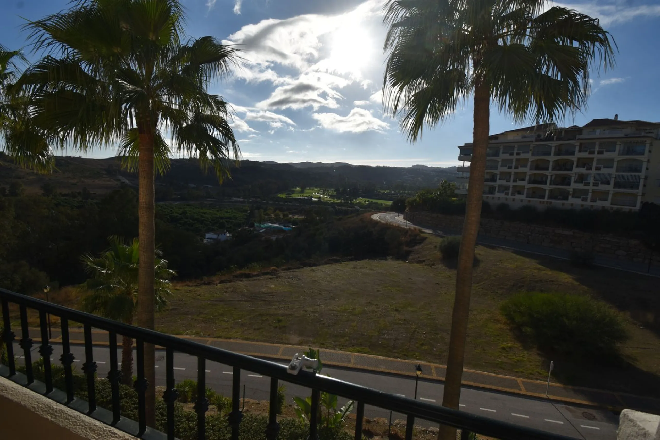 Beautiful 2-Bedroom Apartment in La Cala Hills – Costa del Sol