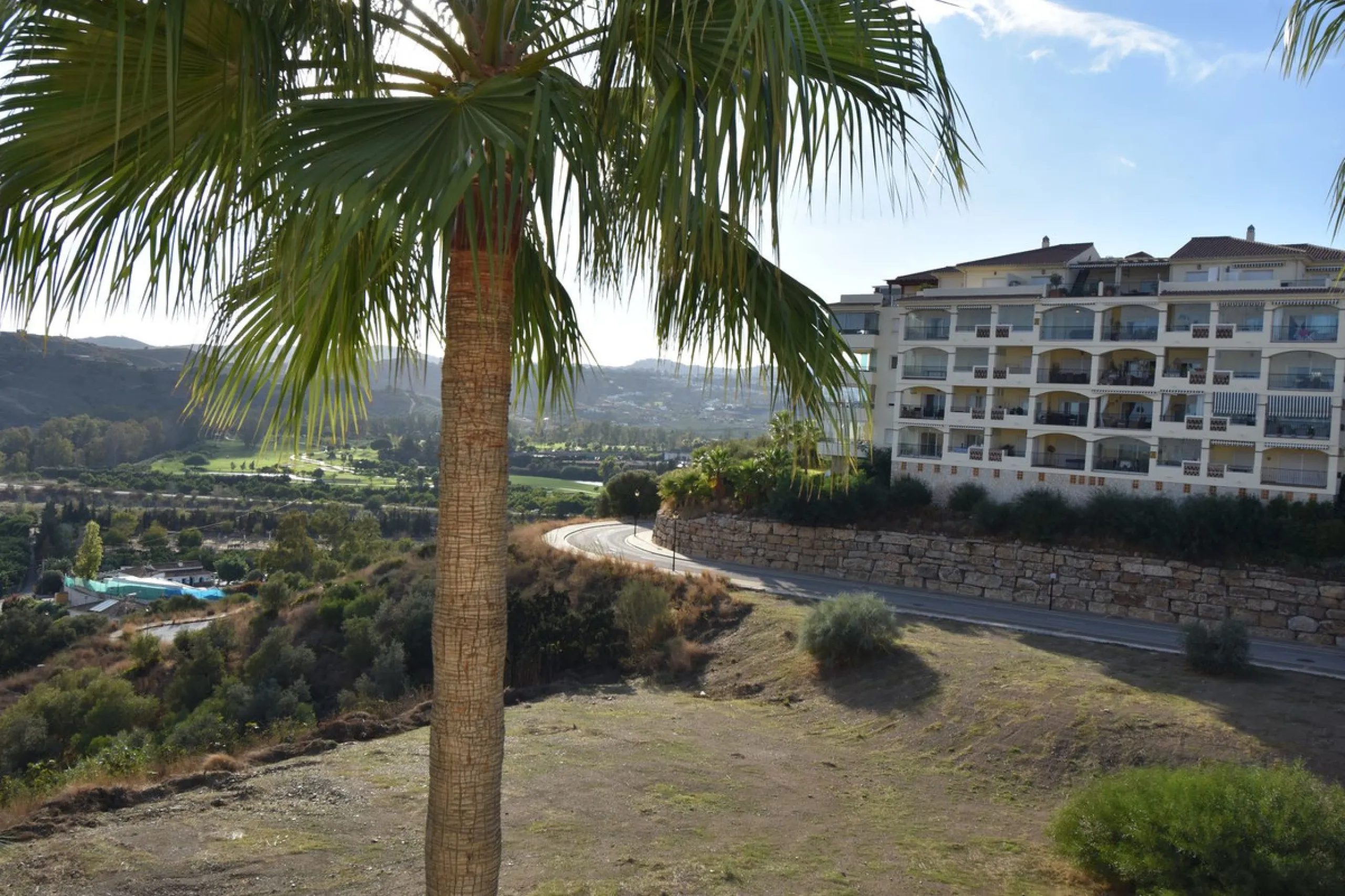 Beautiful 2-Bedroom Apartment in La Cala Hills – Costa del Sol