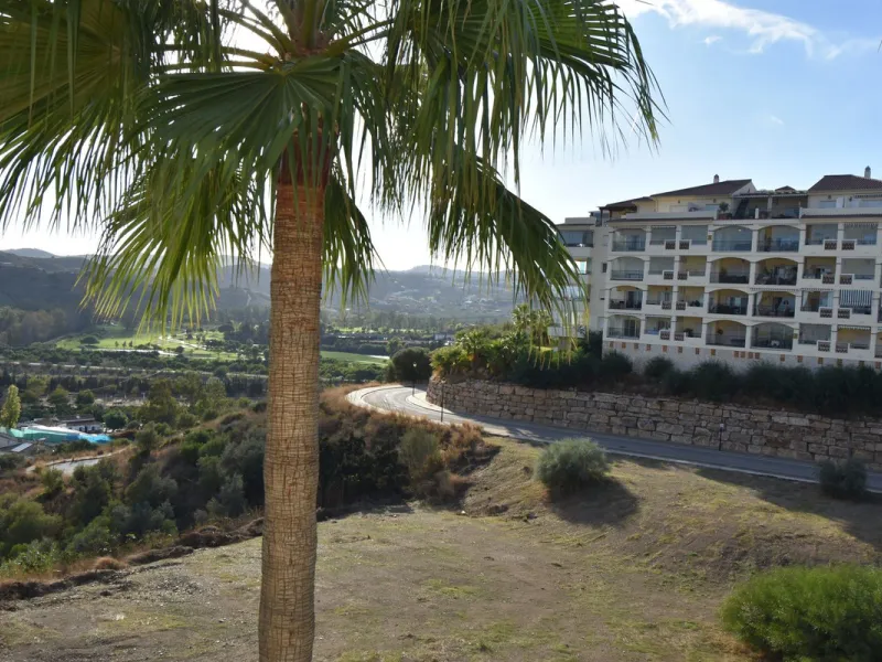 Beautiful 2-Bedroom Apartment in La Cala Hills – Costa del Sol