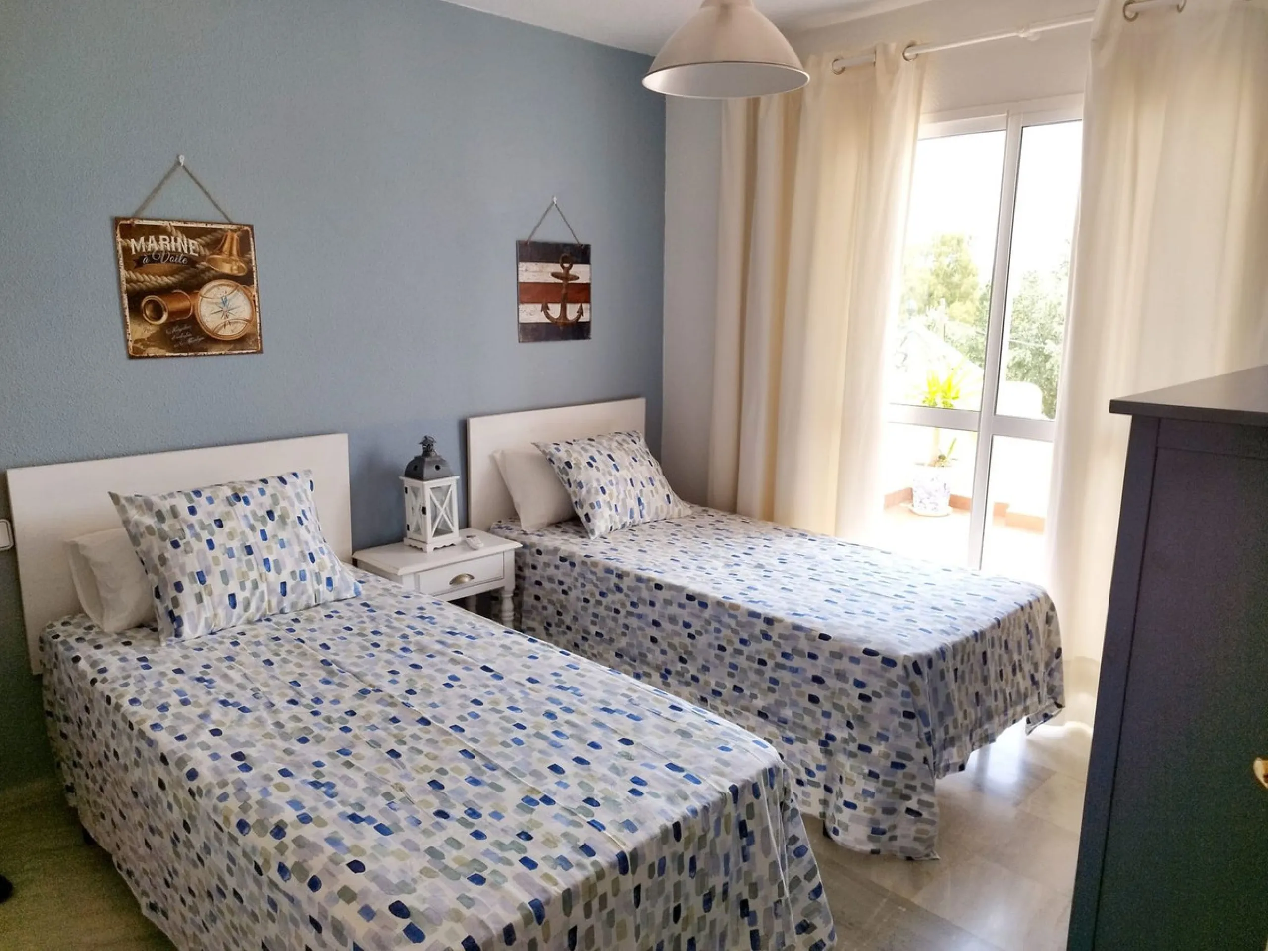 Apartment - Middle Floor Apartment в продаже в Mijas, Málaga. В доме 2 спален и 2 ванных комнат. Площадь дома 130 м²