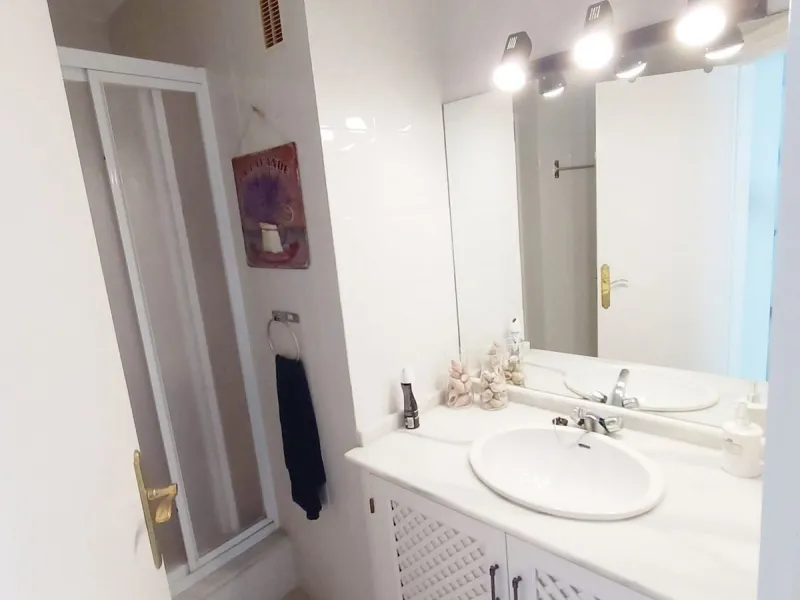Apartment - Middle Floor Apartment в продаже в Mijas, Málaga. В доме 2 спален и 2 ванных комнат. Площадь дома 130 м²