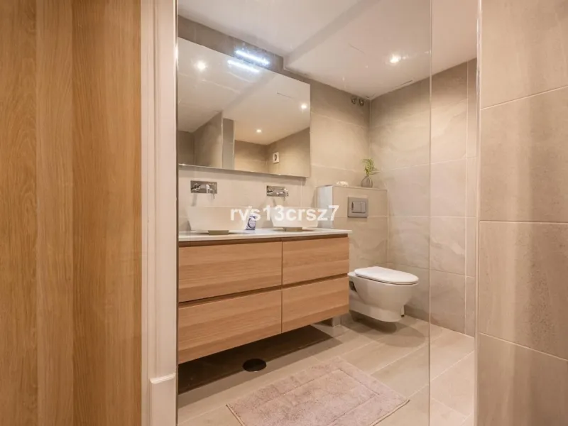 Apartment - Ground Floor Apartment в продаже в Marbella, Málaga. В доме 4 спален и 2 ванных комнат. Площадь дома 112 м²