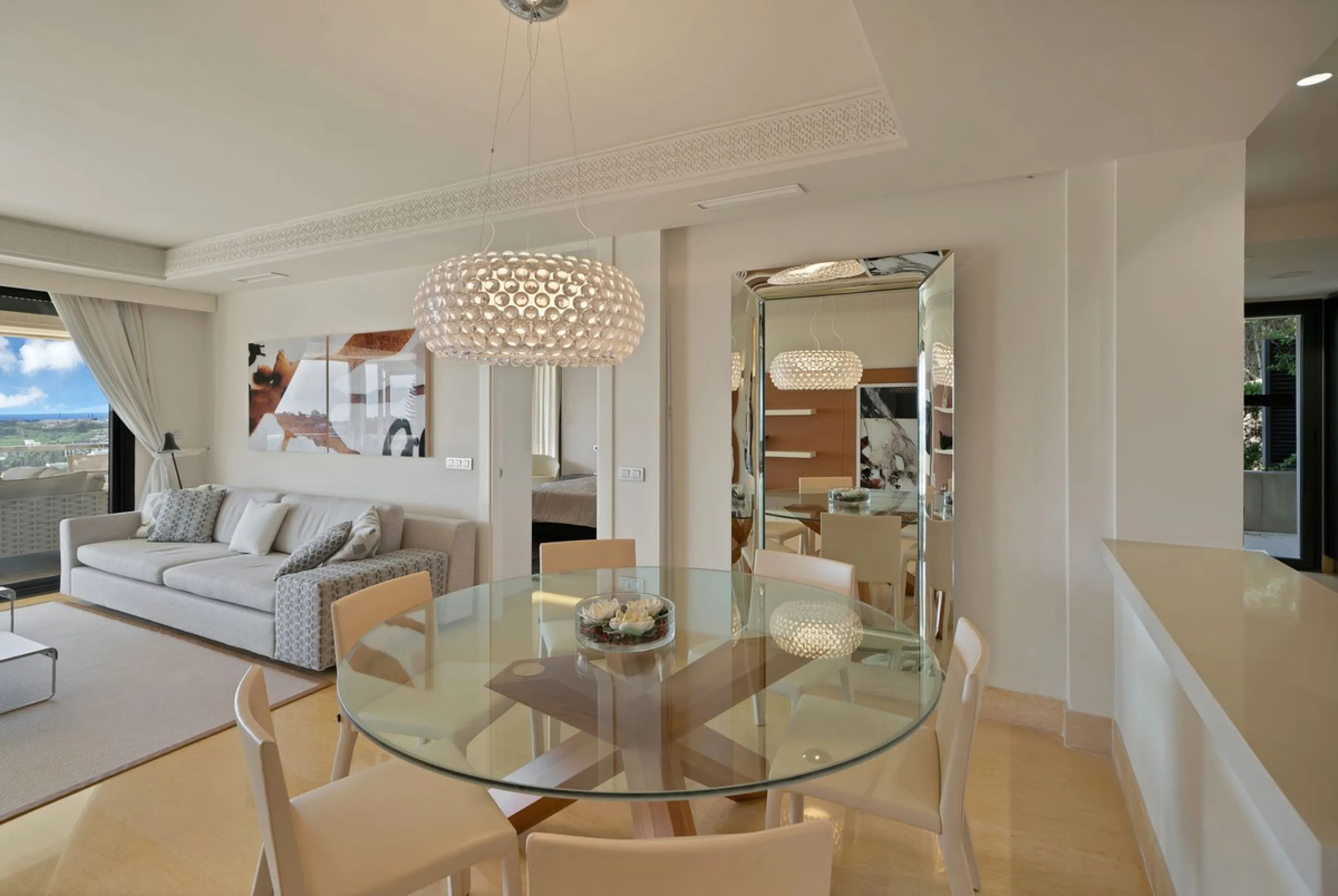 Stunning 3-Bedroom Apartment with Panoramic Views.