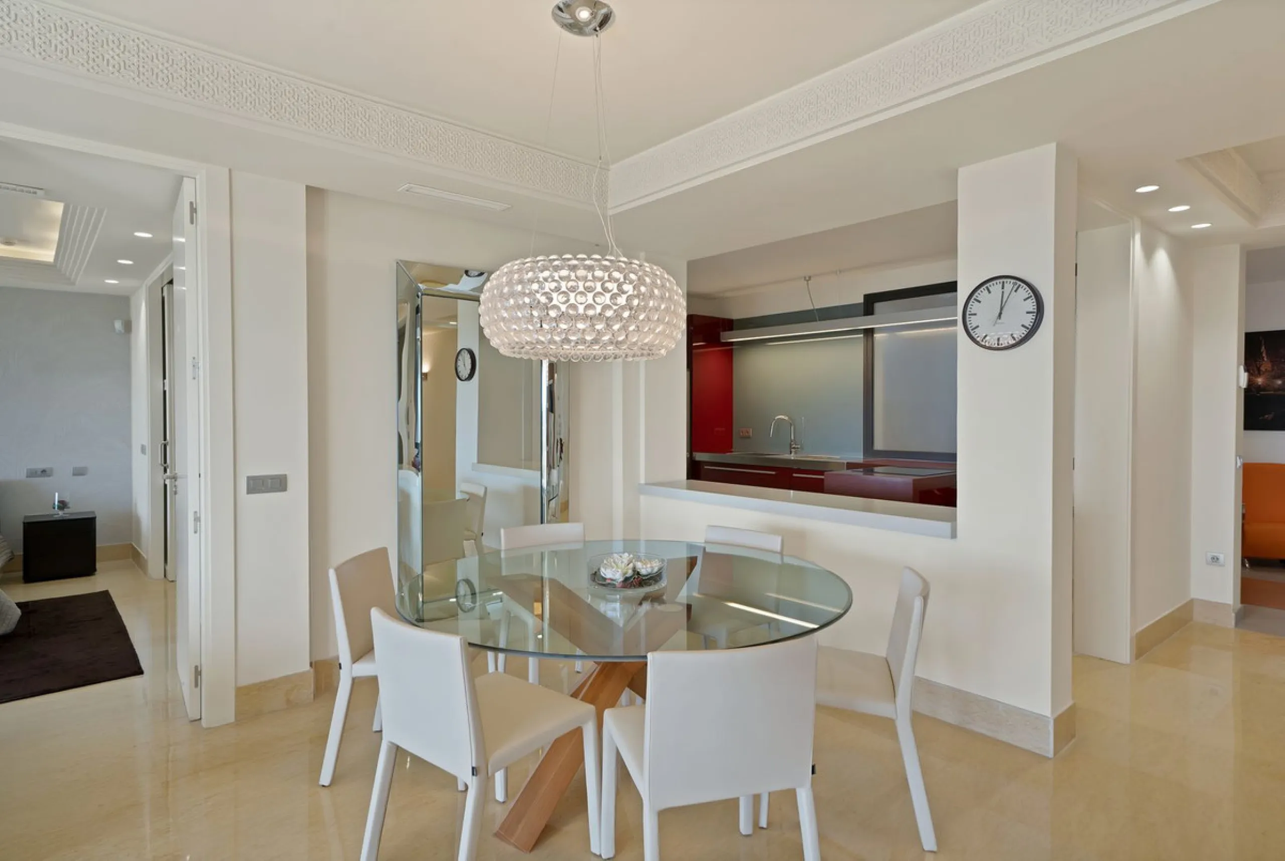 Stunning 3-Bedroom Apartment with Panoramic Views.